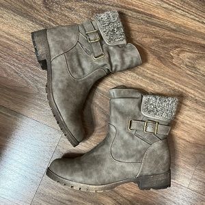 Maurices Short Boots